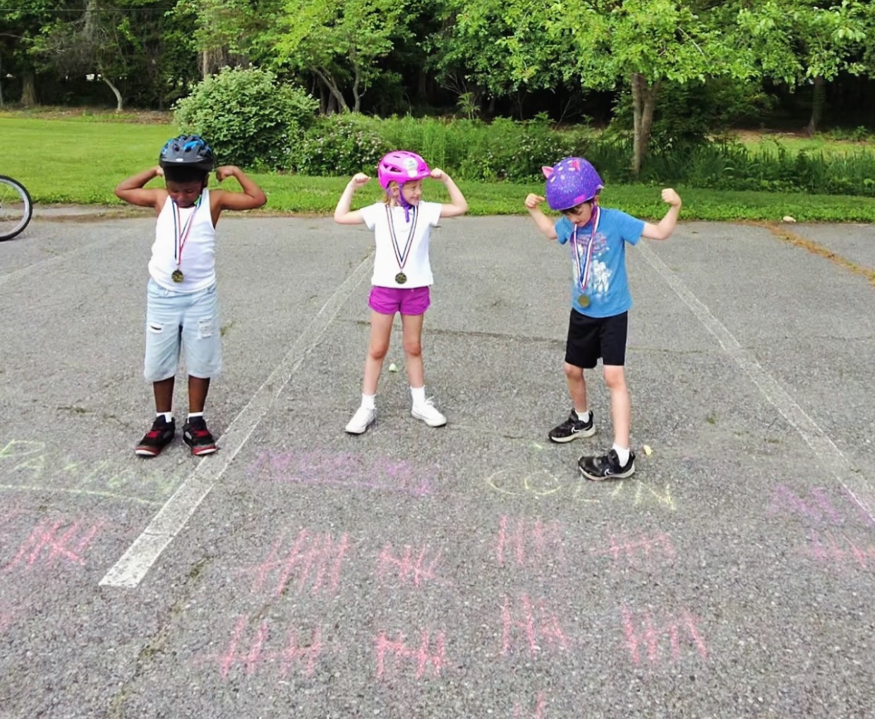 100 laps between the 3 of them!!! 💪 So proud of all of our late spring Learn to Ride grads. Can’t wait kick off Bike Camp Season in t-minus 11 days!!!! Are you signed up yet????